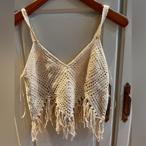 Zara Crochet/Knit Tank Top in Cream w/ Fringe Detailing NWT Size S - Picture 3 of 3